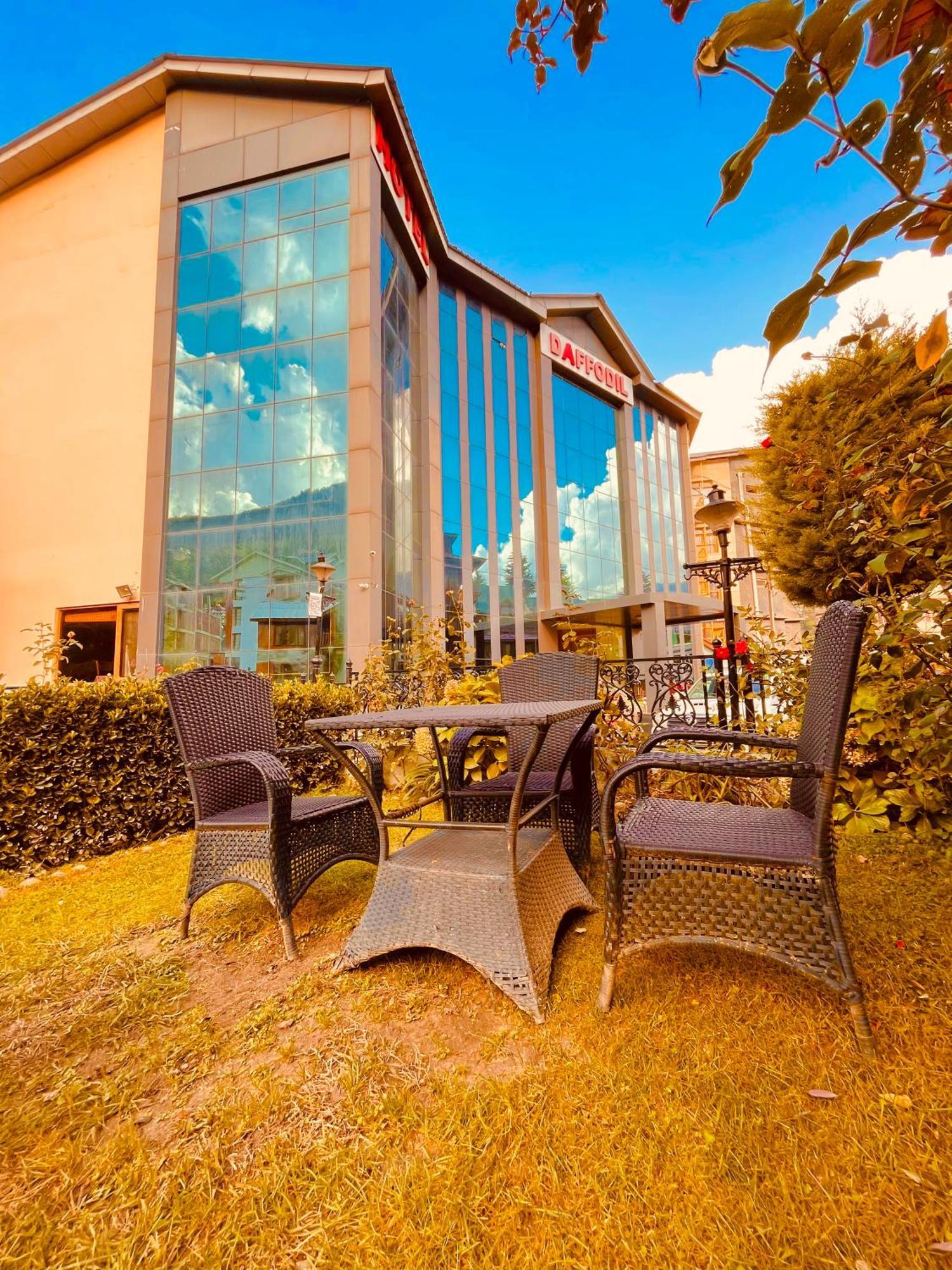 Hotel The North Wind In City Center, Manali Exteriér fotografie